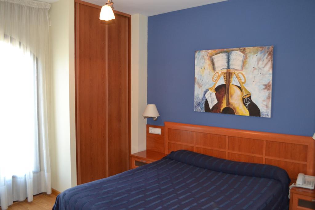 Hostal Quevedo ليون الغرفة الصورة